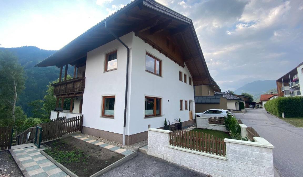 Rohrberg House | 150 m² House ∙ 4 bedrooms ∙ 10 guests