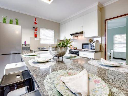 Durban House | 150 m² House ∙ 5 bedrooms ∙ 10 guests