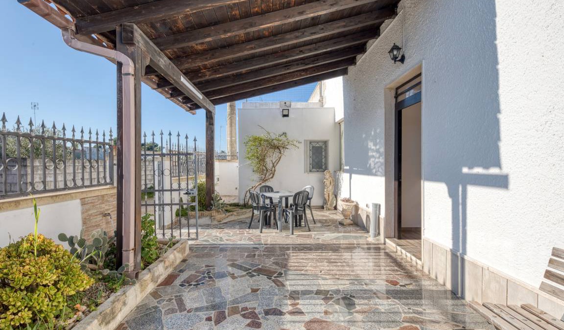 Torre San Giovanni Villa | 150 m² Villa ∙ 4 bedrooms ∙ 11 guests