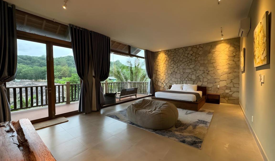 Phuoc Thuan Villa | 1500 m² Villa ∙ 6 bedrooms ∙ 12 guests