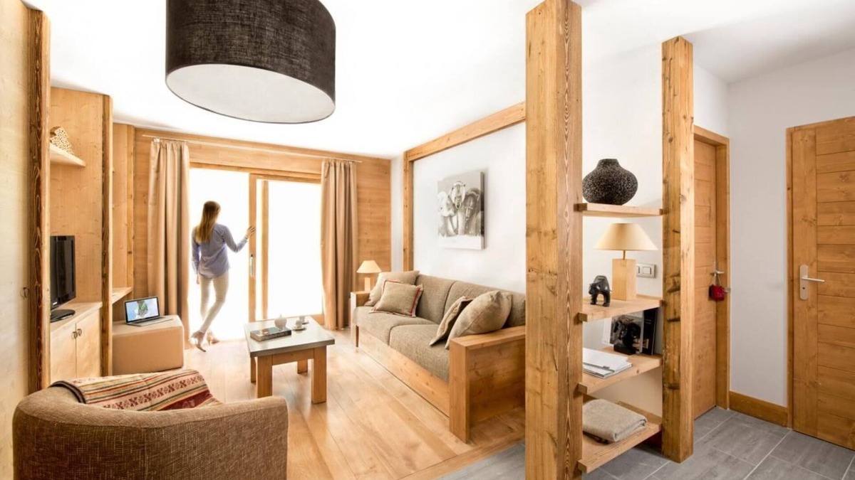 Les Brevieres Apartment | 150m from resort center, fitness, swimming pool, sauna, hammam, balcony, tv, 67m², Tignes