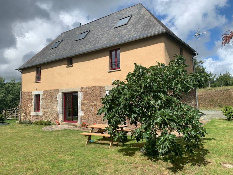 St-Denis-le-Vetu House | 155 m² Gîte ∙ 3 bedrooms ∙ 8 guests