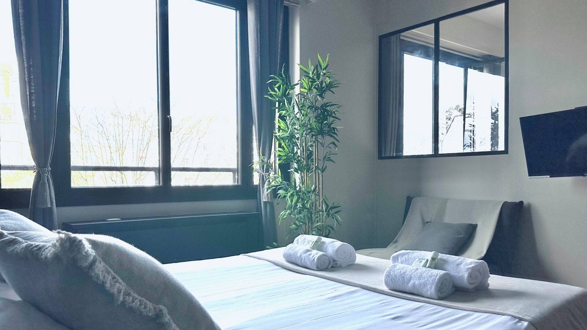 16th Arrondissement Apartment | 1598 Ingres