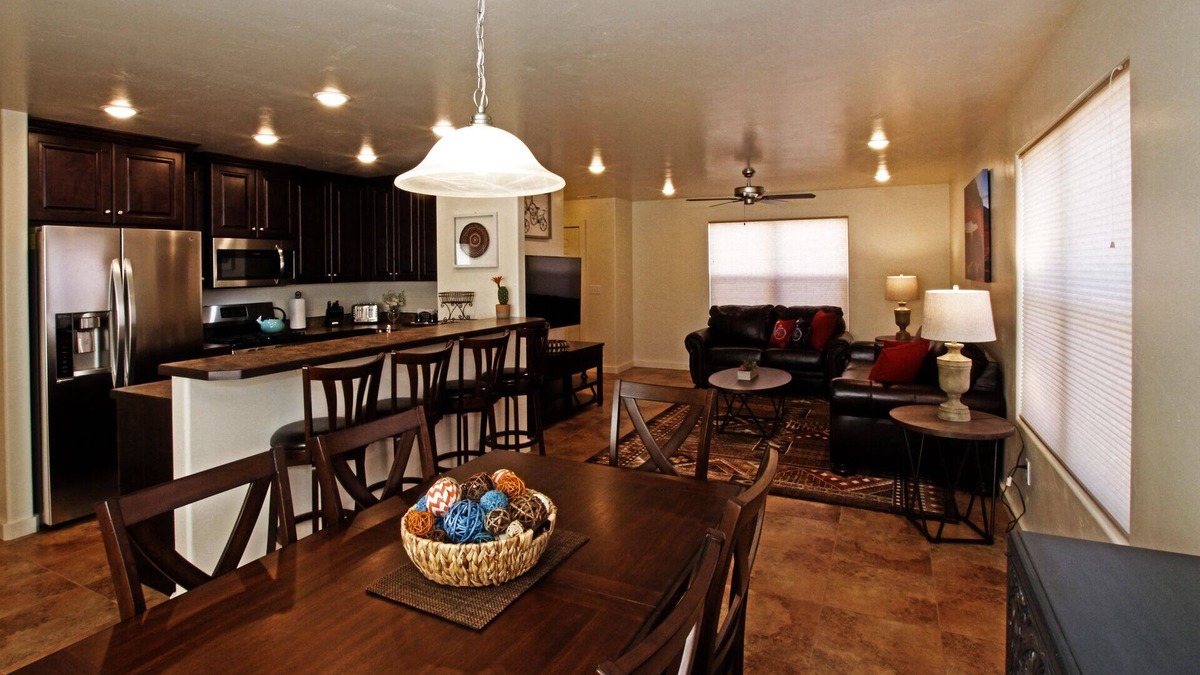 Moab South Valley House | 15A1 Delicate Arch Daydream