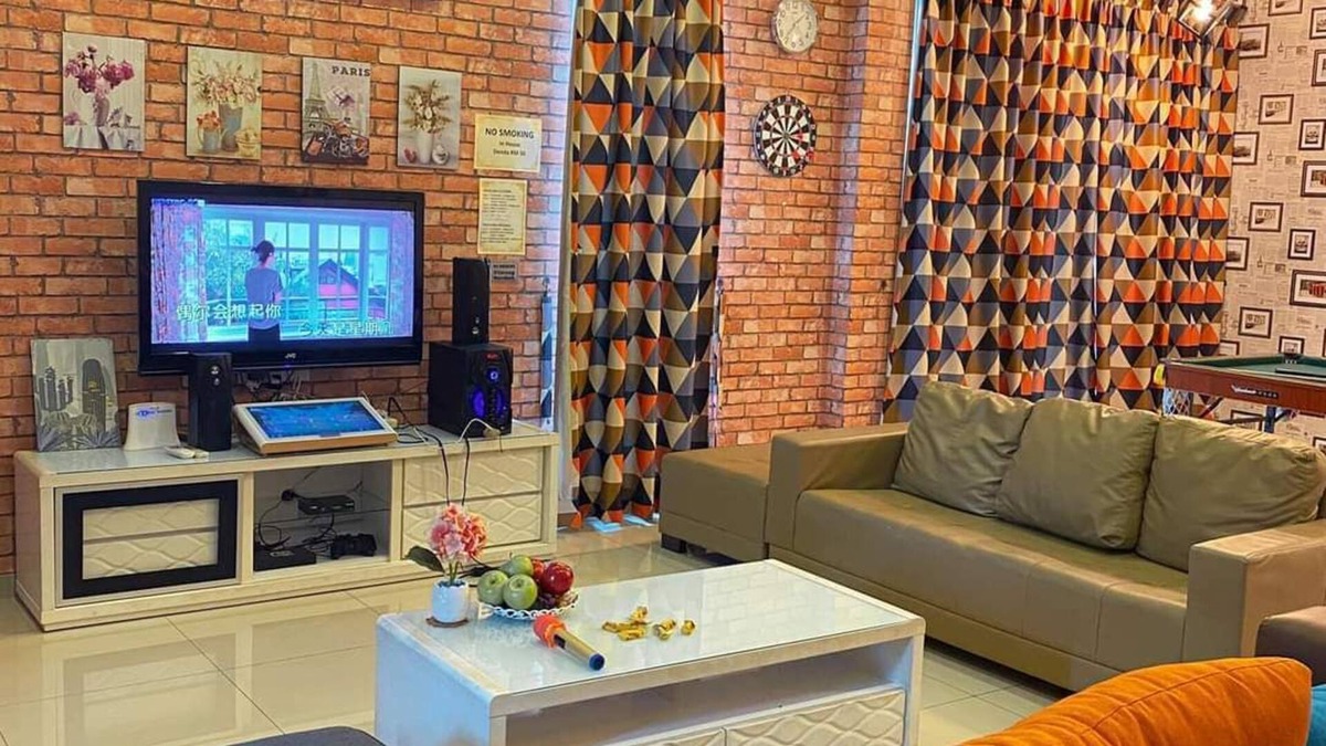 Tersusun Pundut House | 15P Lumut Lovely HOme 9min Beach Karaoke Snooker BBQ in house