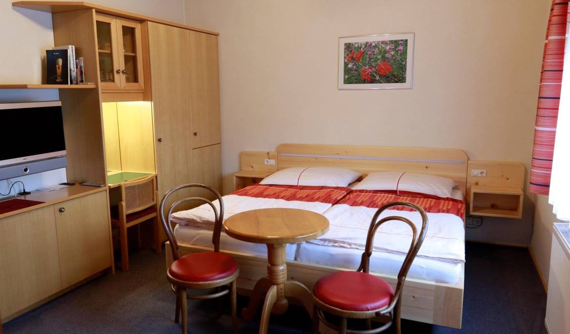 Auersbach Hotel | 16 m² Hotel ∙ 1 bedroom ∙ 3 guests