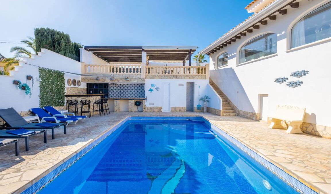 Urbanitzacio la Fustera Villa | 160 m² Villa ∙ 4 bedrooms ∙ 8 guests