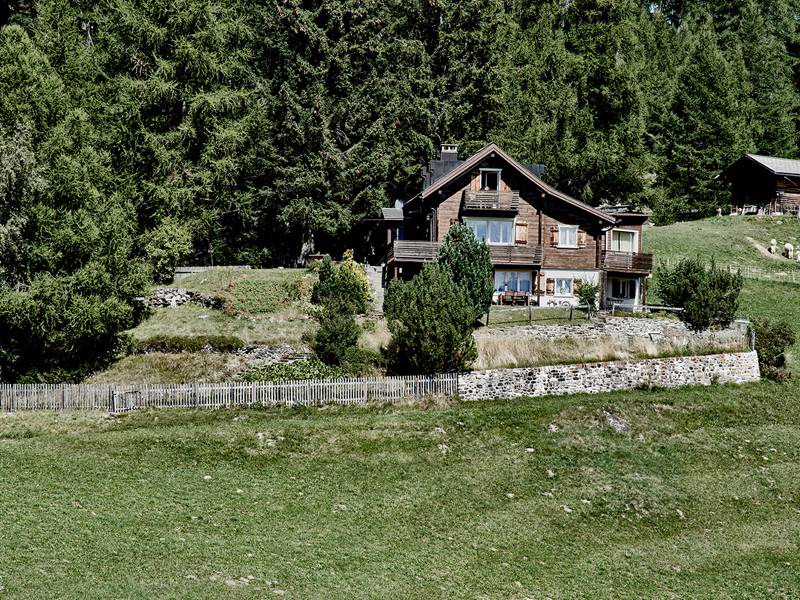 Feldis/Veulden Apartment | 160 m² Apartment ∙ 2 bedrooms ∙ 4 guests