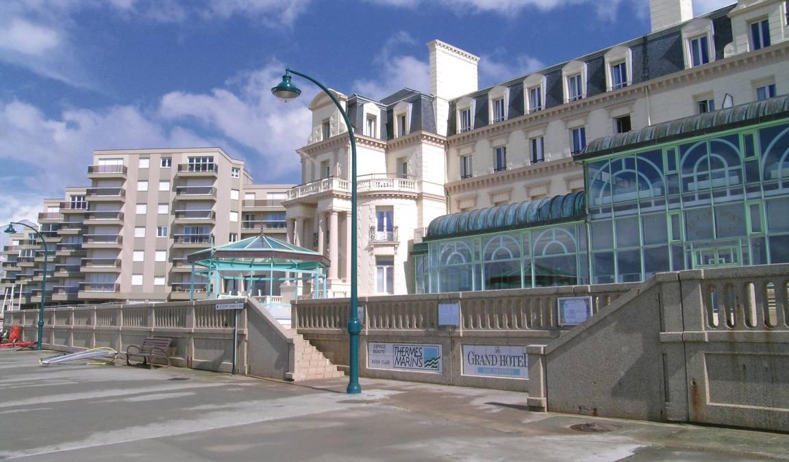 Pleudihen-sur-Rance House | 160 m² Maisonette ∙ 3 bedrooms ∙ 8 guests