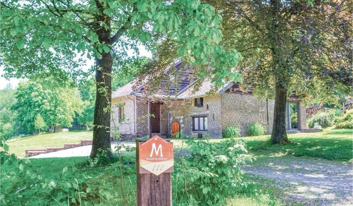 Beauraing House | 160 m² House ∙ 4 bedrooms ∙ 10 guests