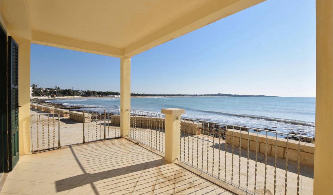 Sampieri House | 160 m² Maisonette ∙ 4 bedrooms ∙ 10 guests