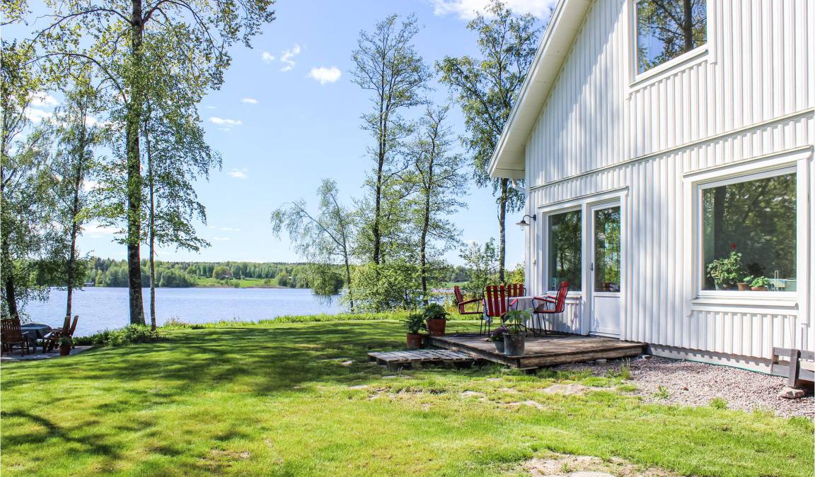Orebro County House | 160 m² House ∙ 3 bedrooms ∙ 4 guests