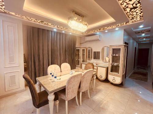 Az Zagazig Apartment | 165 m² Apartment ∙ 2 bedrooms ∙ 4 guests
