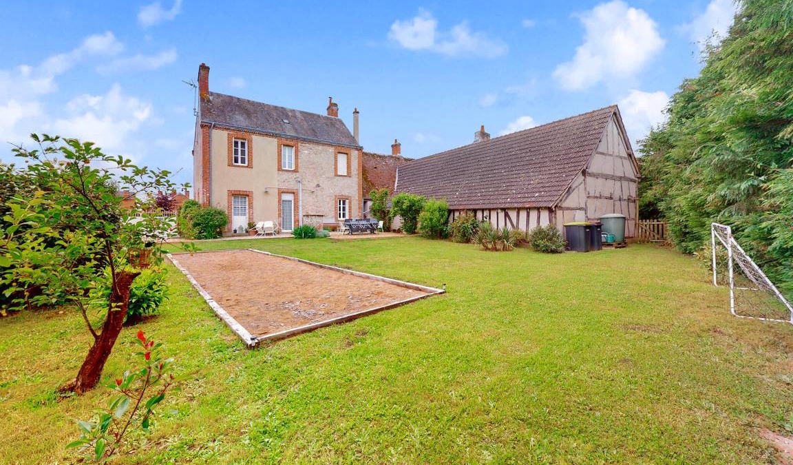 Saint-Viatre House | 165 m² House ∙ 4 bedrooms ∙ 8 guests