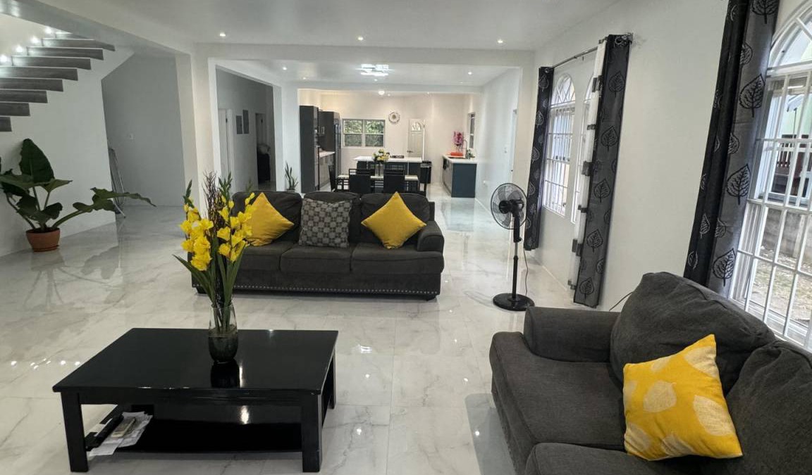 Greenwich Park Villa | 165 m² Villa ∙ 4 bedrooms ∙ 12 guests