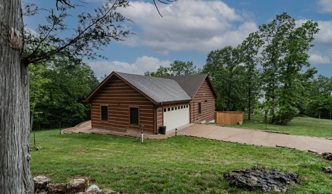 Kirbyville House | 167 m² House ∙ 3 bedrooms ∙ 8 guests