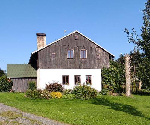 Krompach House | 168 m² House ∙ 2 bedrooms ∙ 8 guests