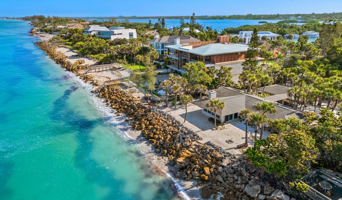 Nokomis House | 168 m² House ∙ 3 bedrooms ∙ 8 guests