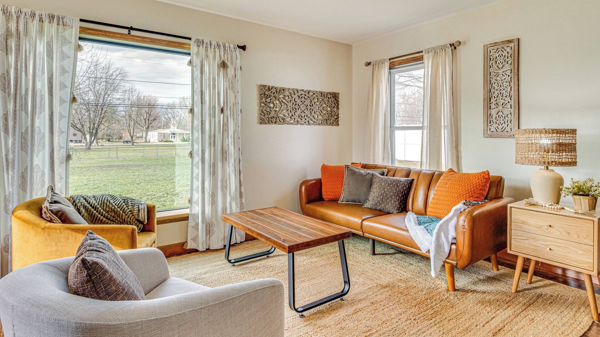Connersville House | 17 Mi to Brookville Lake: Home w/In-Unit Laundry
