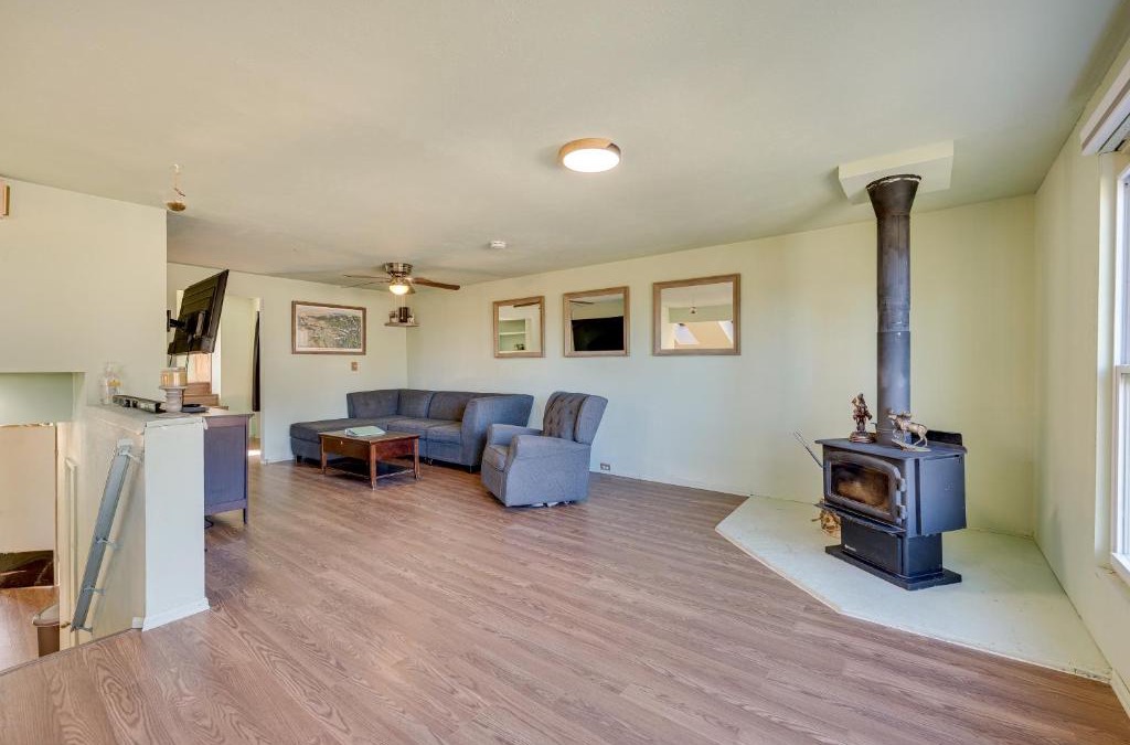 Coal Creek Canyon House | 17 Mi to Town Peaceful Golden Cabin!