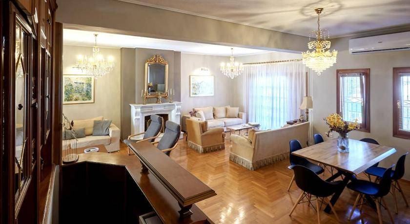 Trikala House | 170 m² House ∙ 4 bedrooms ∙ 10 guests
