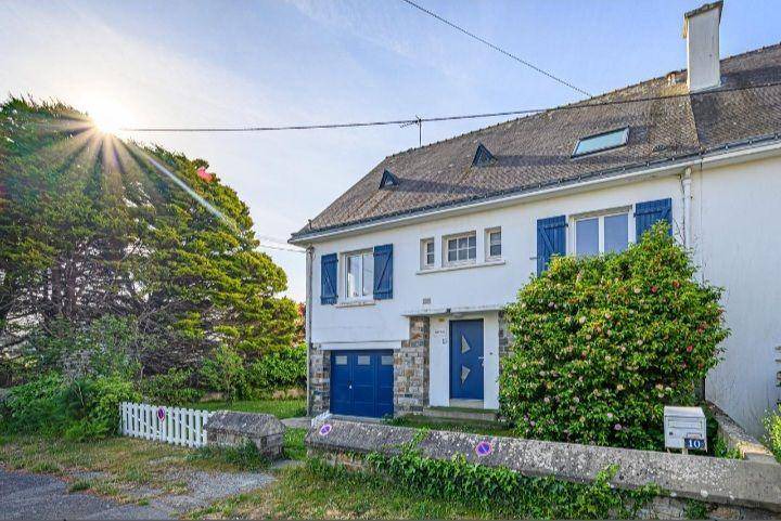 Kerroch House | 170 m² House ∙ 5 bedrooms ∙ 10 guests