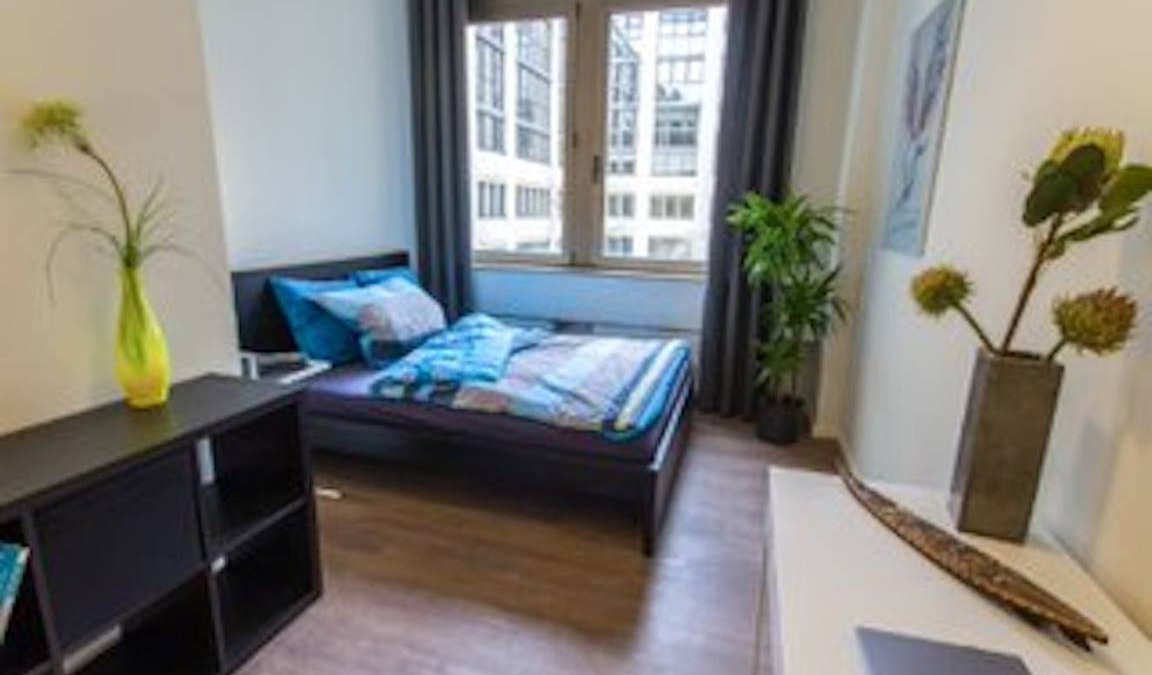 Neuperlach Resort | 170 m² Private room ∙ 1 bedroom ∙ 1 guest