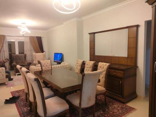 Ash-Shruq Apartment | 172 m² Apartment ∙ 1 bedroom ∙ 6 guests