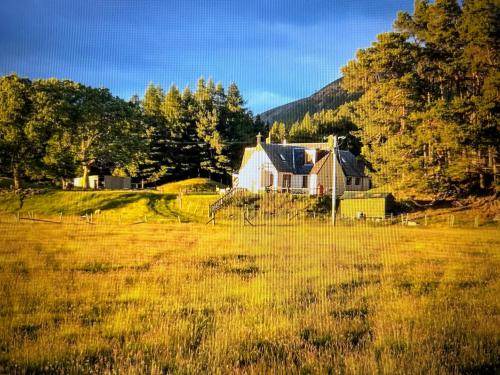 Kingussie House | 175 m² House ∙ 4 bedrooms ∙ 16 guests