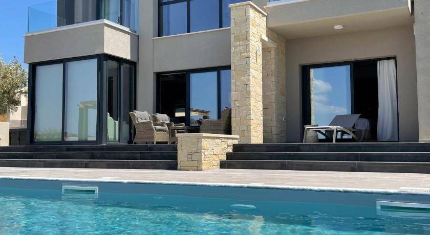 Pissouri Villa | 175 m² Villa ∙ 3 bedrooms ∙ 7 guests