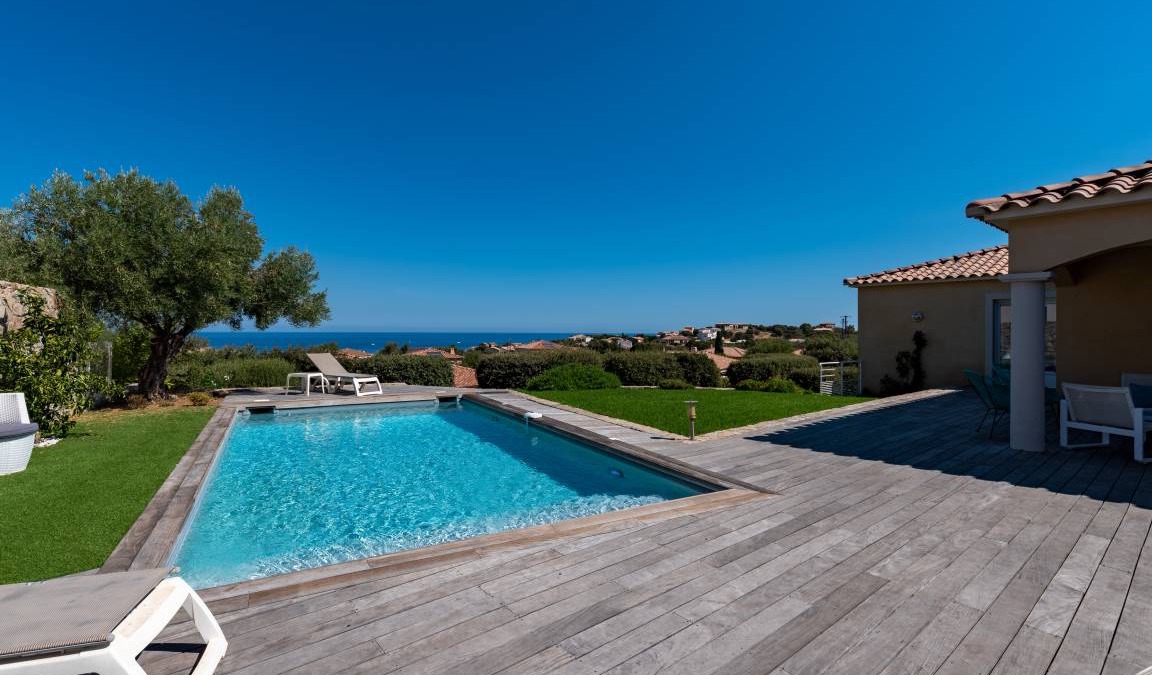 L'Ile-Rousse Villa | 175 m² Villa ∙ 5 bedrooms ∙ 10 guests