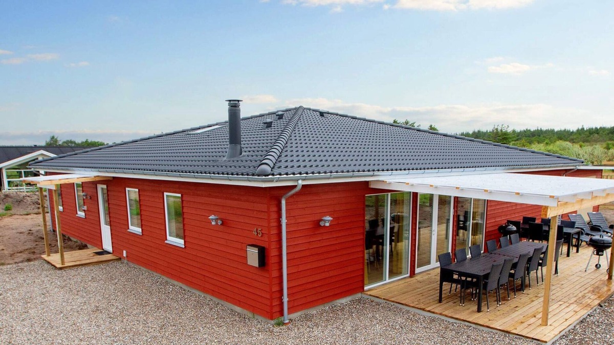 Lokken House | 18 person holiday home in Løkken