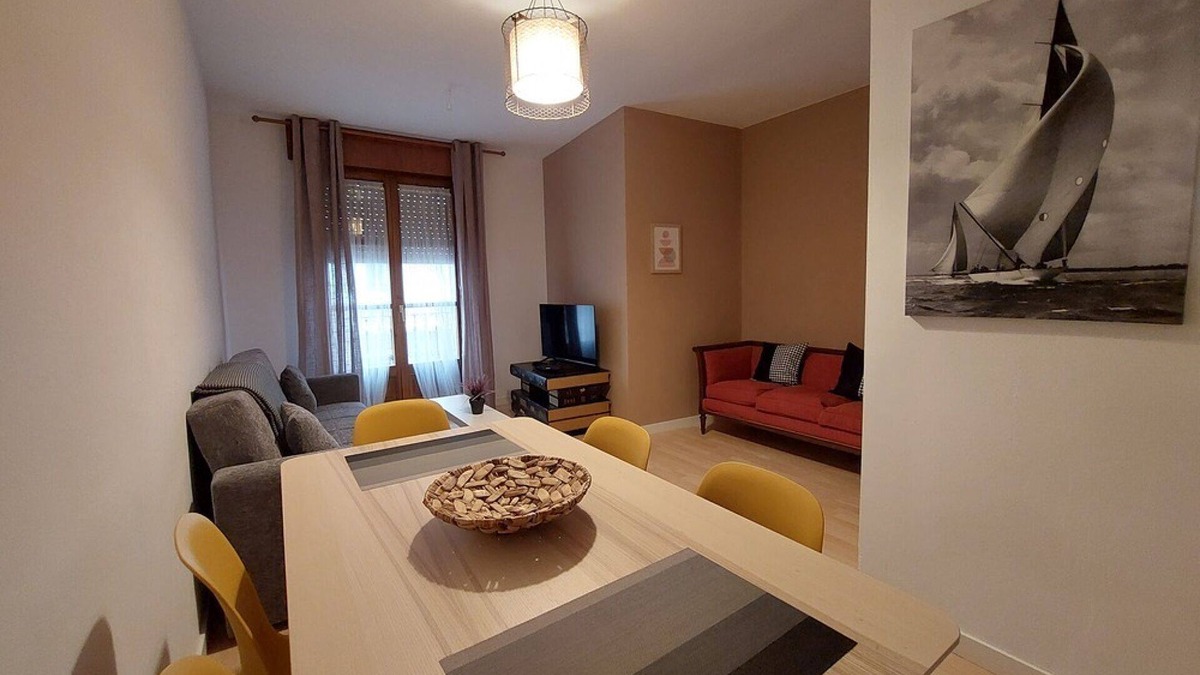 Zaragoza Old Town Apartment | 18 San Miguel Towers Downtown