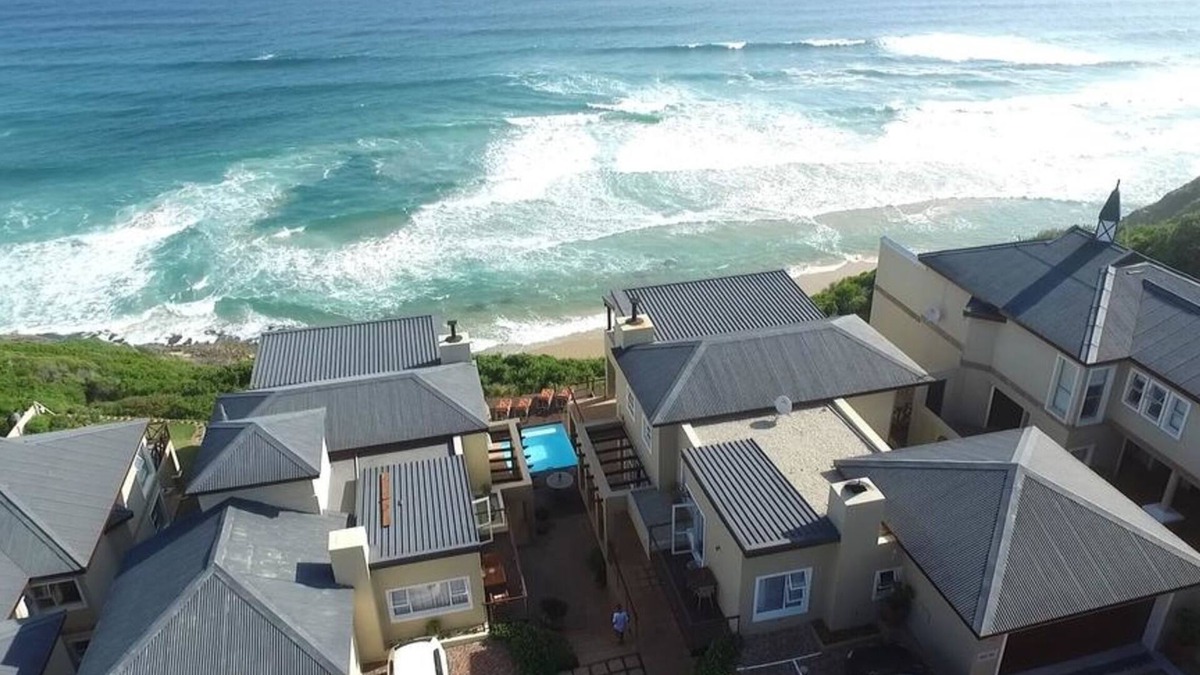 Brenton-on-Sea Villa | 180 Degree Ocean View - Seagull Villa in Brenton On The Rocks