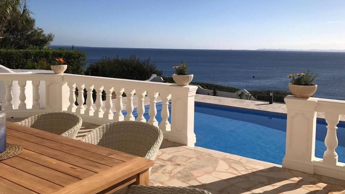 Cala Pi Villa | 180 degree sea view * 1st sea line, private*large pool*great garden *WIFI