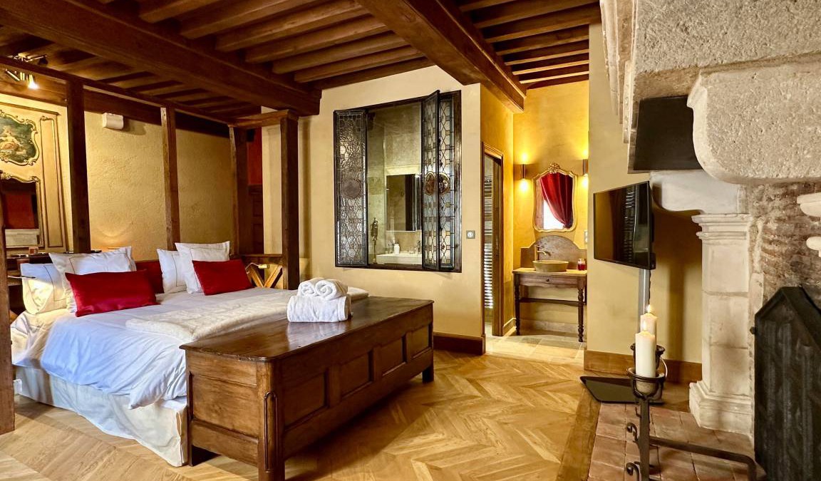 Chateauneuf Cottage | 180 m² Cabin ∙ 4 bedrooms ∙ 9 guests
