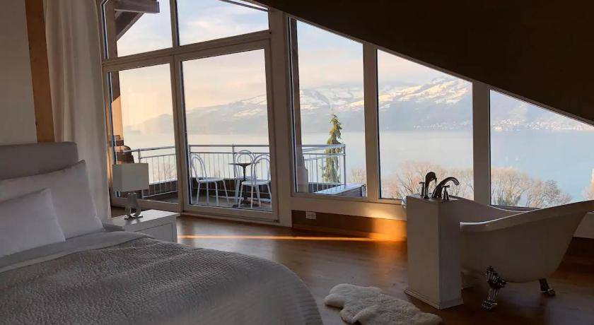 Krattigen Apartment | 180 m² Apartment ∙ 1 bedroom ∙ 4 guests
