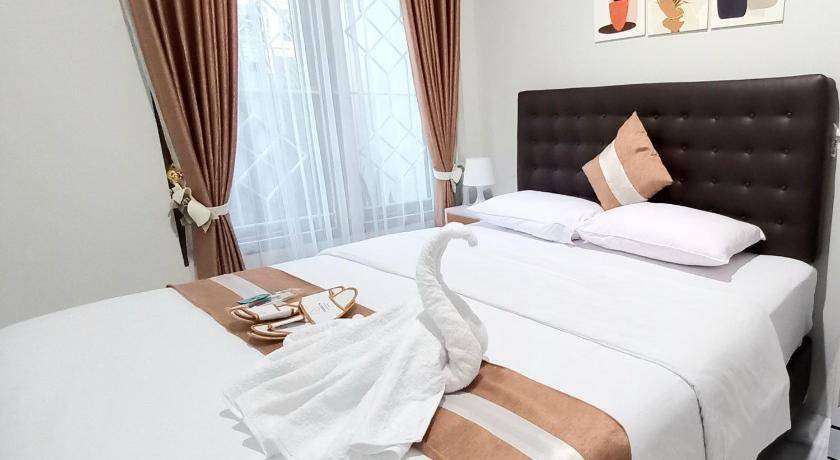 Yogyakarta Bed & Breakfast | 180 m² Bed and breakfast ∙ 4 bedrooms ∙ 8 guests