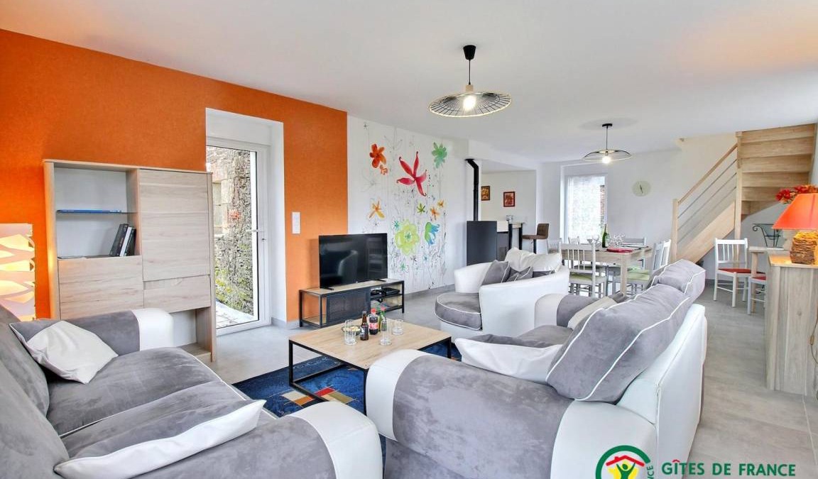 Guillac House | 180 m² Gîte ∙ 3 bedrooms ∙ 7 guests