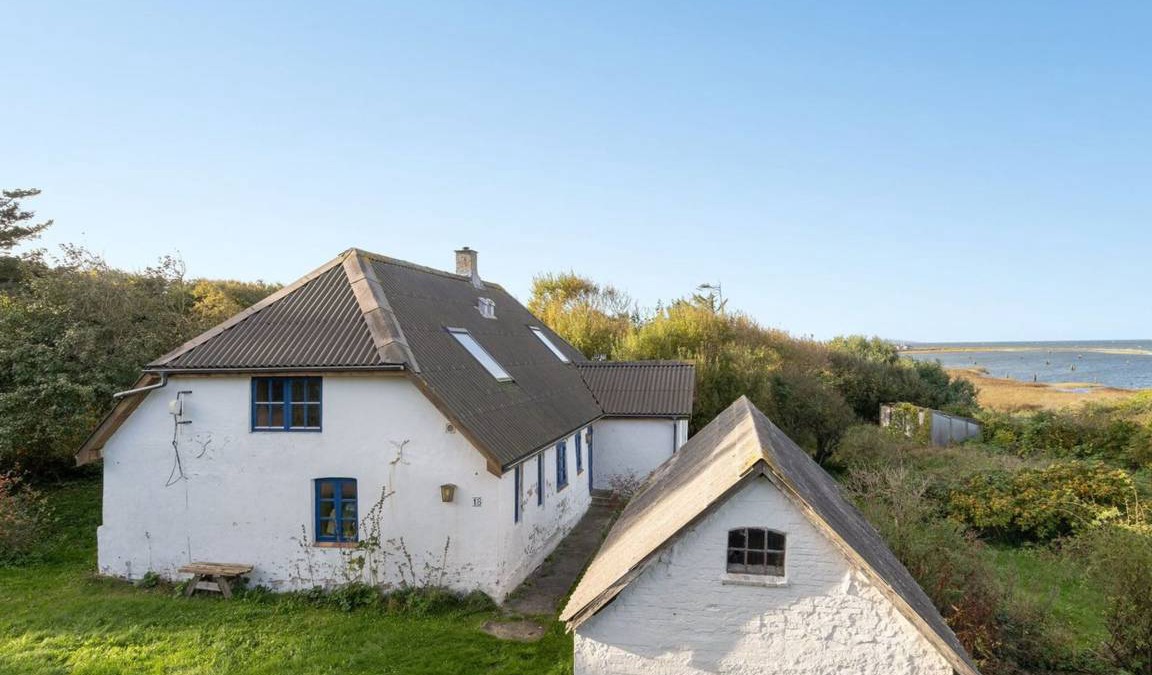 Logstor House | 180 m² House ∙ 1 bedroom ∙ 8 guests