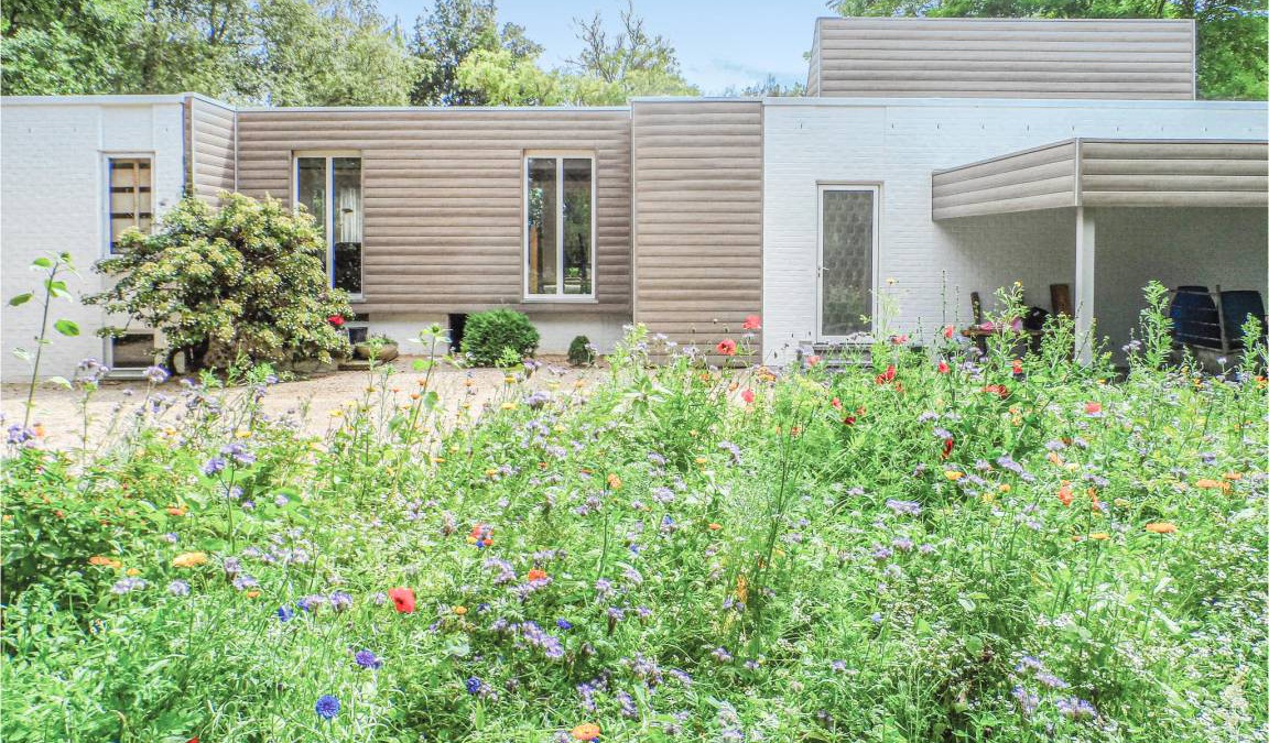 Ypres House | 180 m² House ∙ 2 bedrooms ∙ 6 guests