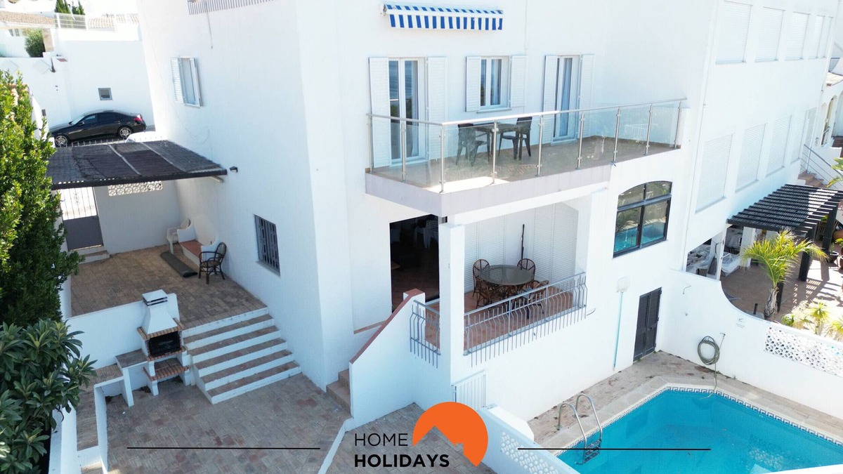 Albufeira Ski Chalet | #185 V3 Laranjeiras by Home Holidays