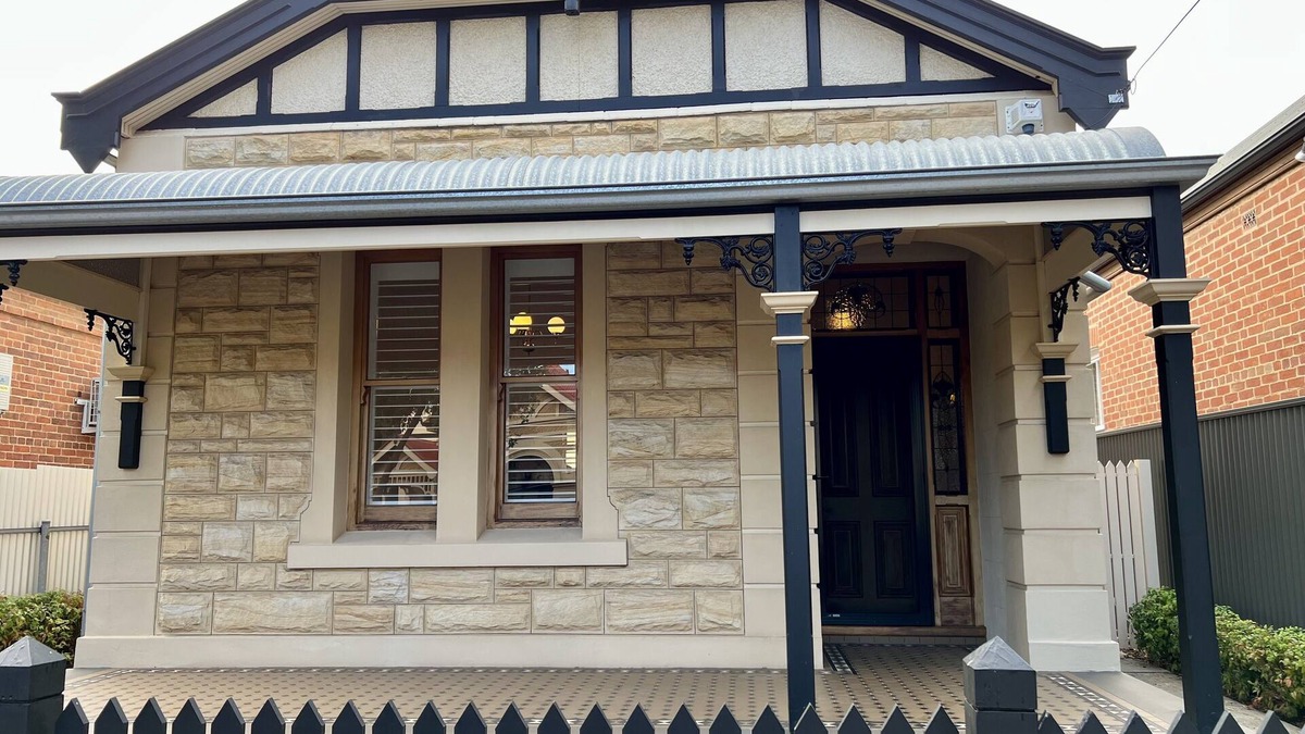 Norwood House | 1860's Gem in Norwood