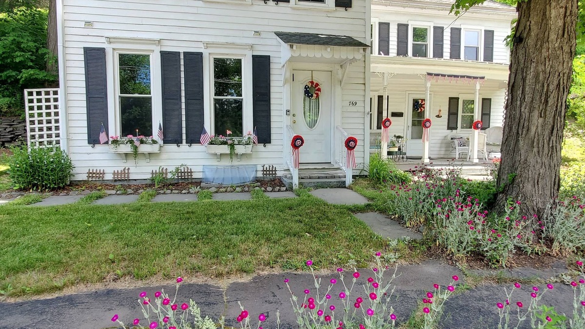 White Mills House | 1860's House Gildersleeve/Walker/Atkinson/Torrey