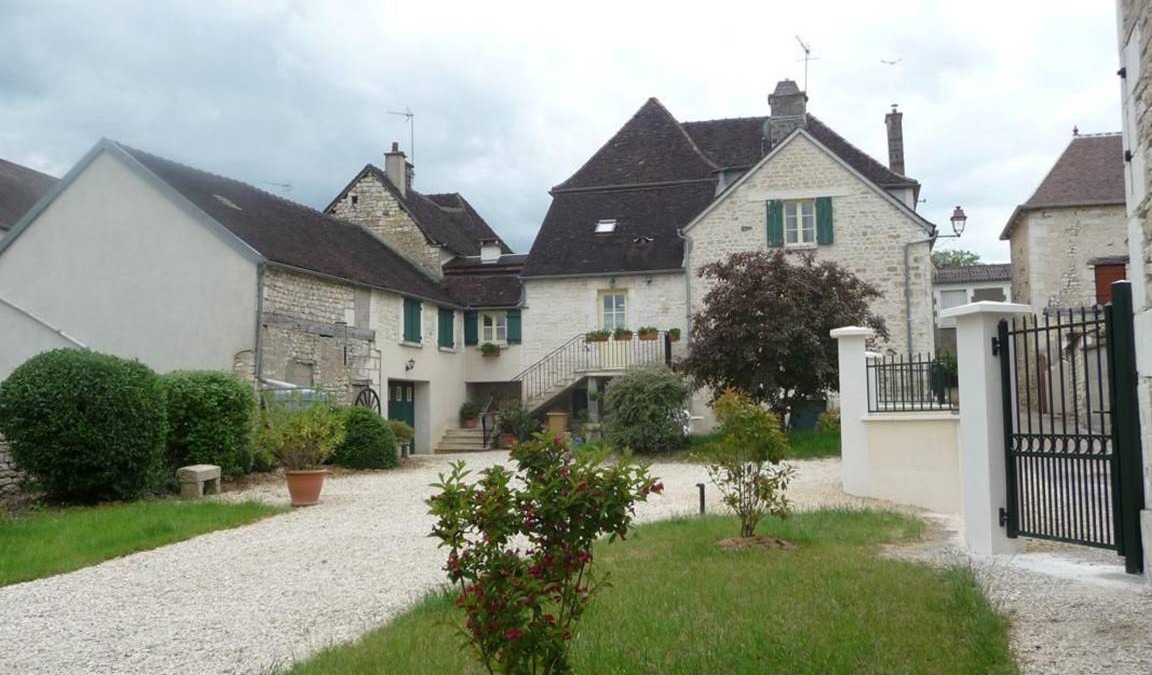 Vezinnes Cottage | 188 m² Cabin ∙ 3 bedrooms ∙ 7 guests