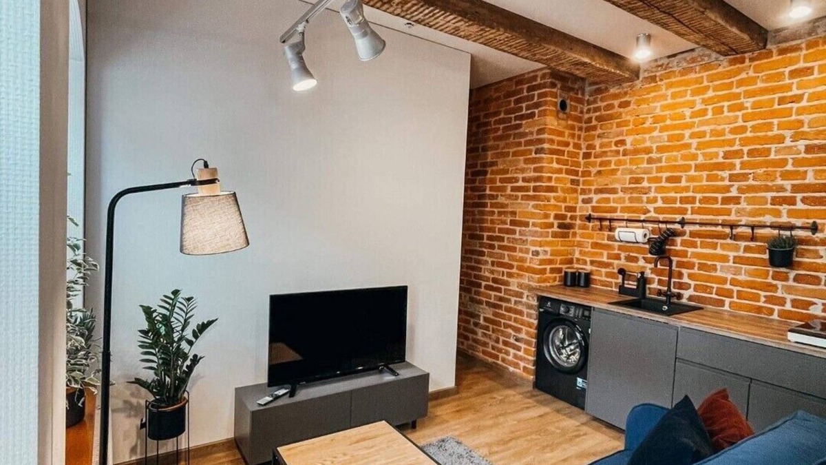 Marijampole Apartment | 1880 Apartment