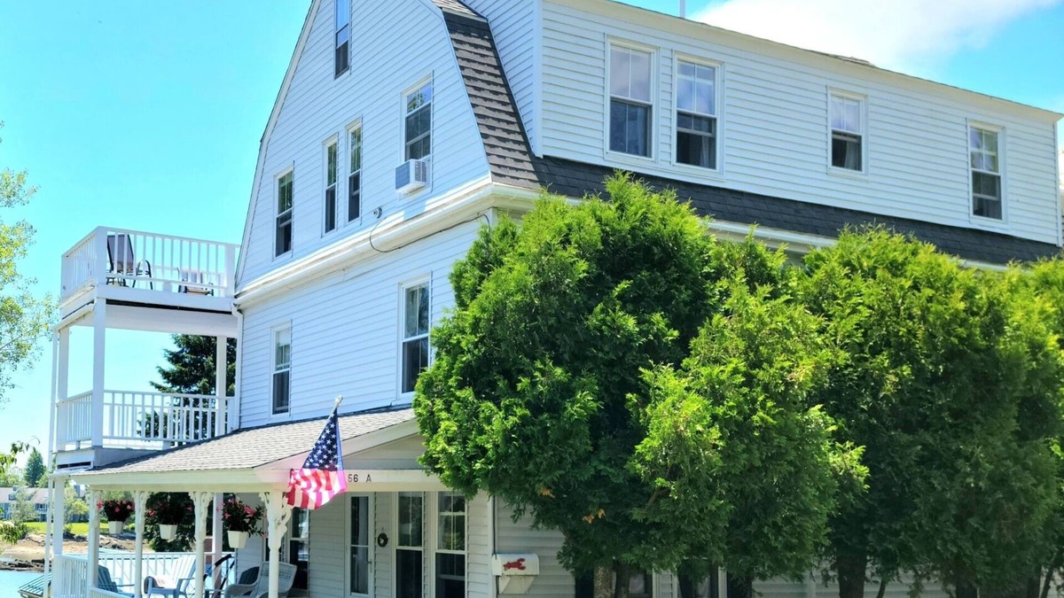 Boothbay Harbor Condo | 1890 Captain's House N.E. Charm w/Water Views over Mill Cove 5mins walk to town.