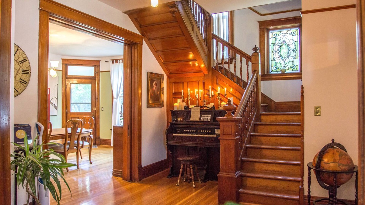Deadwood Bed & Breakfast | 1899 Inn