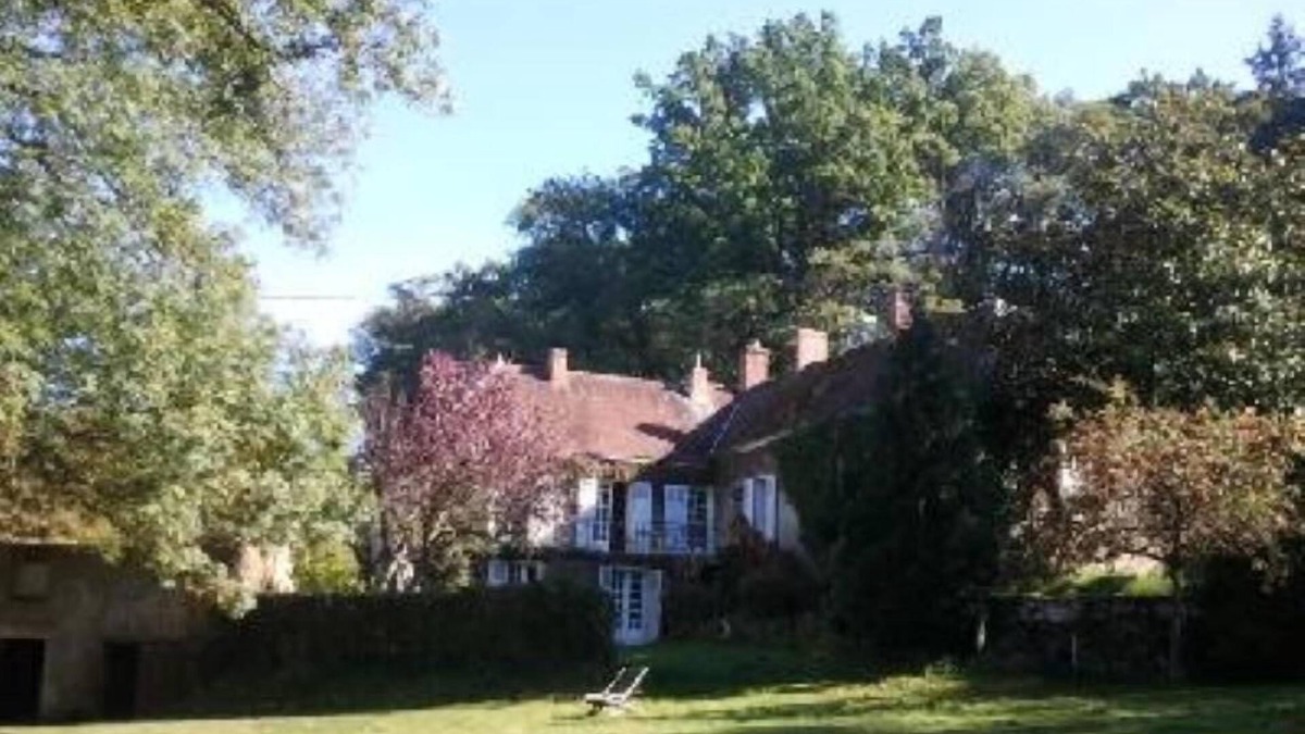 Duneau House | 18th century manor house in Perche Sarthois, 25 minutes from the 24-hour race circuit of Mans