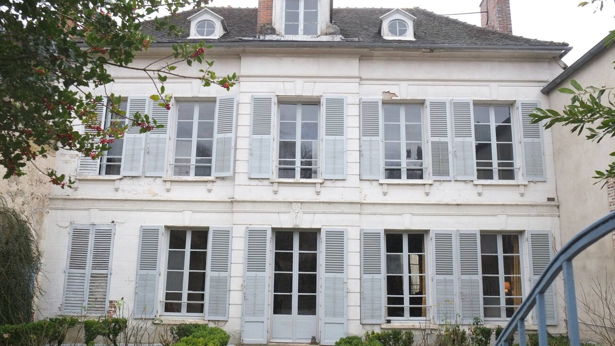 Joigny House | 18th century town house Joigny